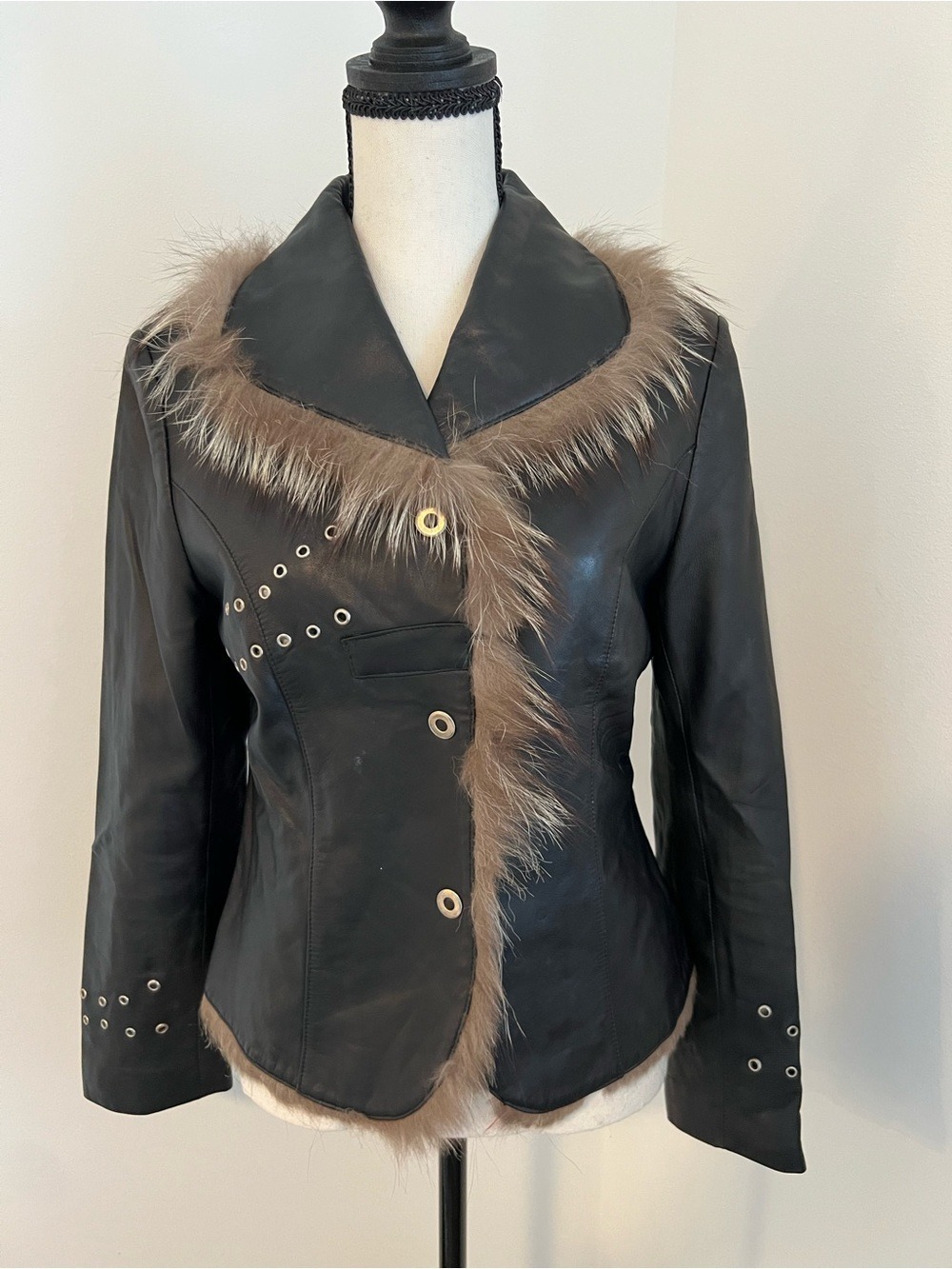 Vintage Real Fur Black Leather Jacket Gray Fur Collar 160/86A / US XS-S Y2K Boho